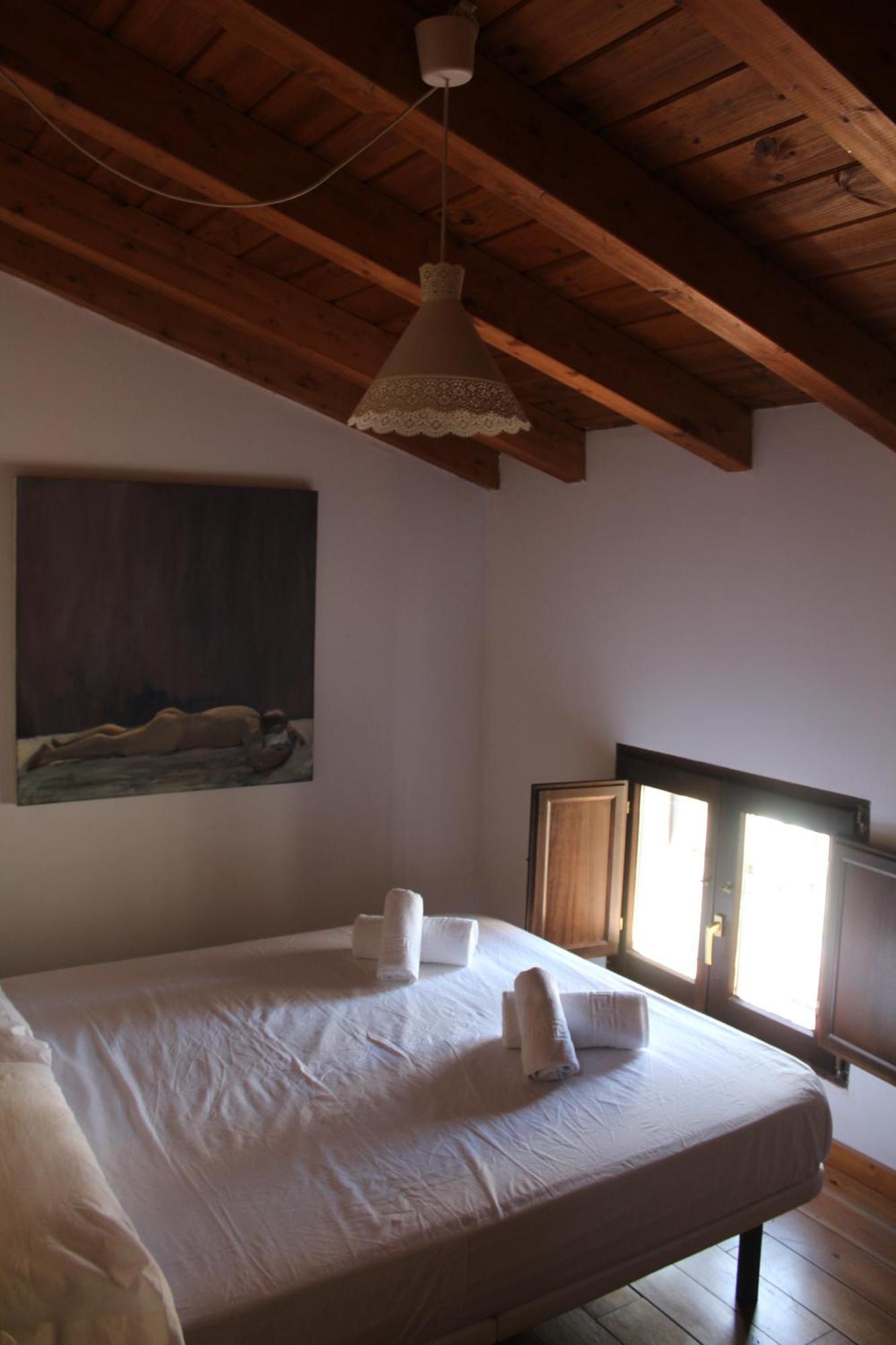 Atico Aires De Gredos Apartment Candeleda Bagian luar foto