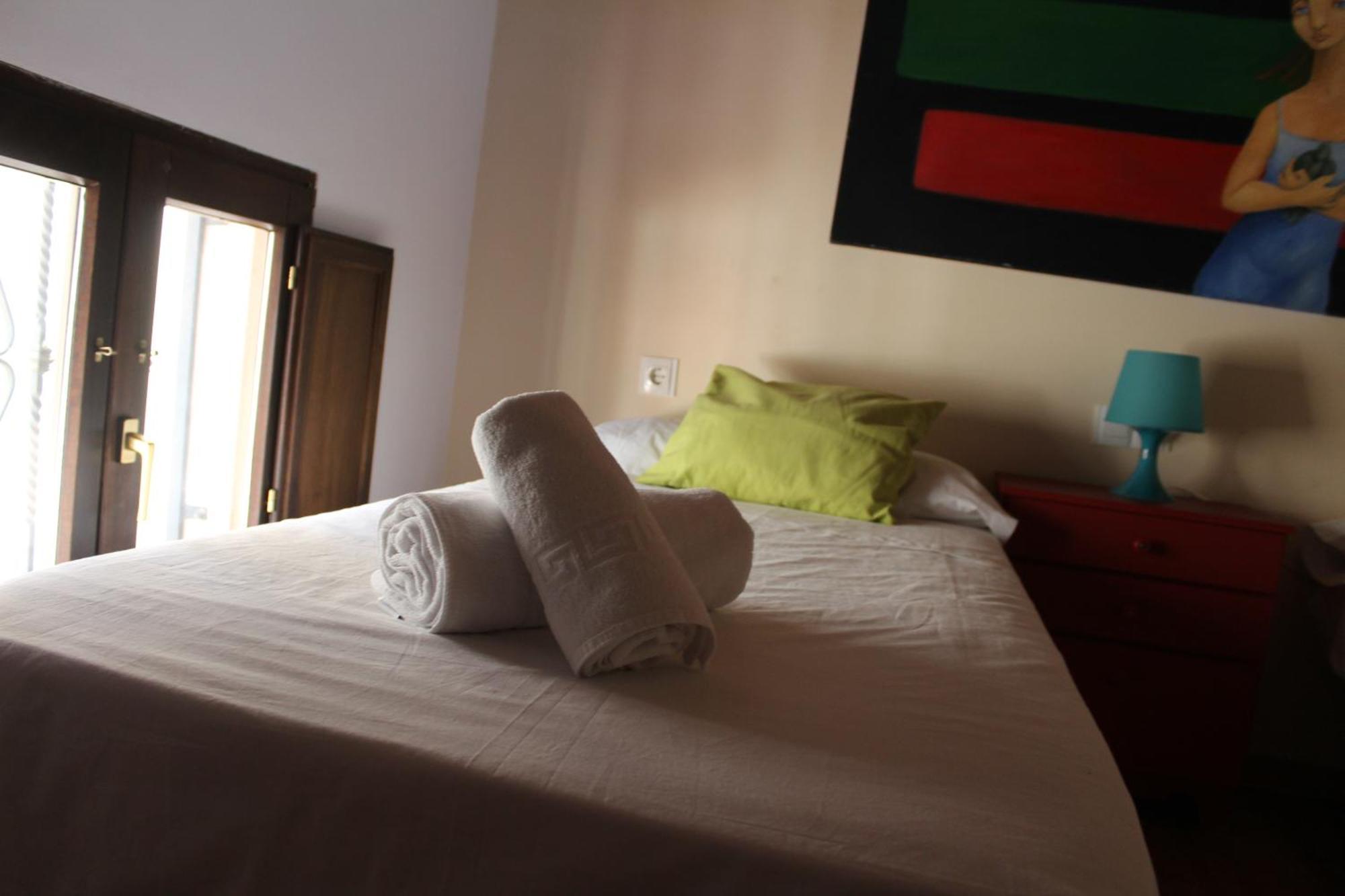 Atico Aires De Gredos Apartment Candeleda Bagian luar foto