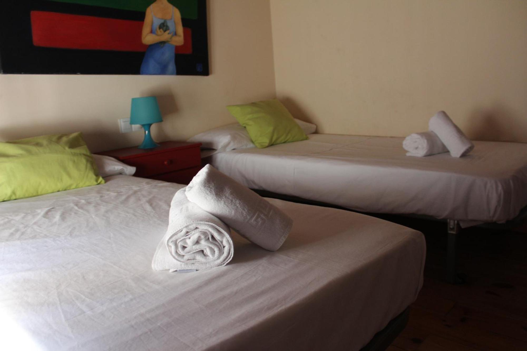 Atico Aires De Gredos Apartment Candeleda Bagian luar foto