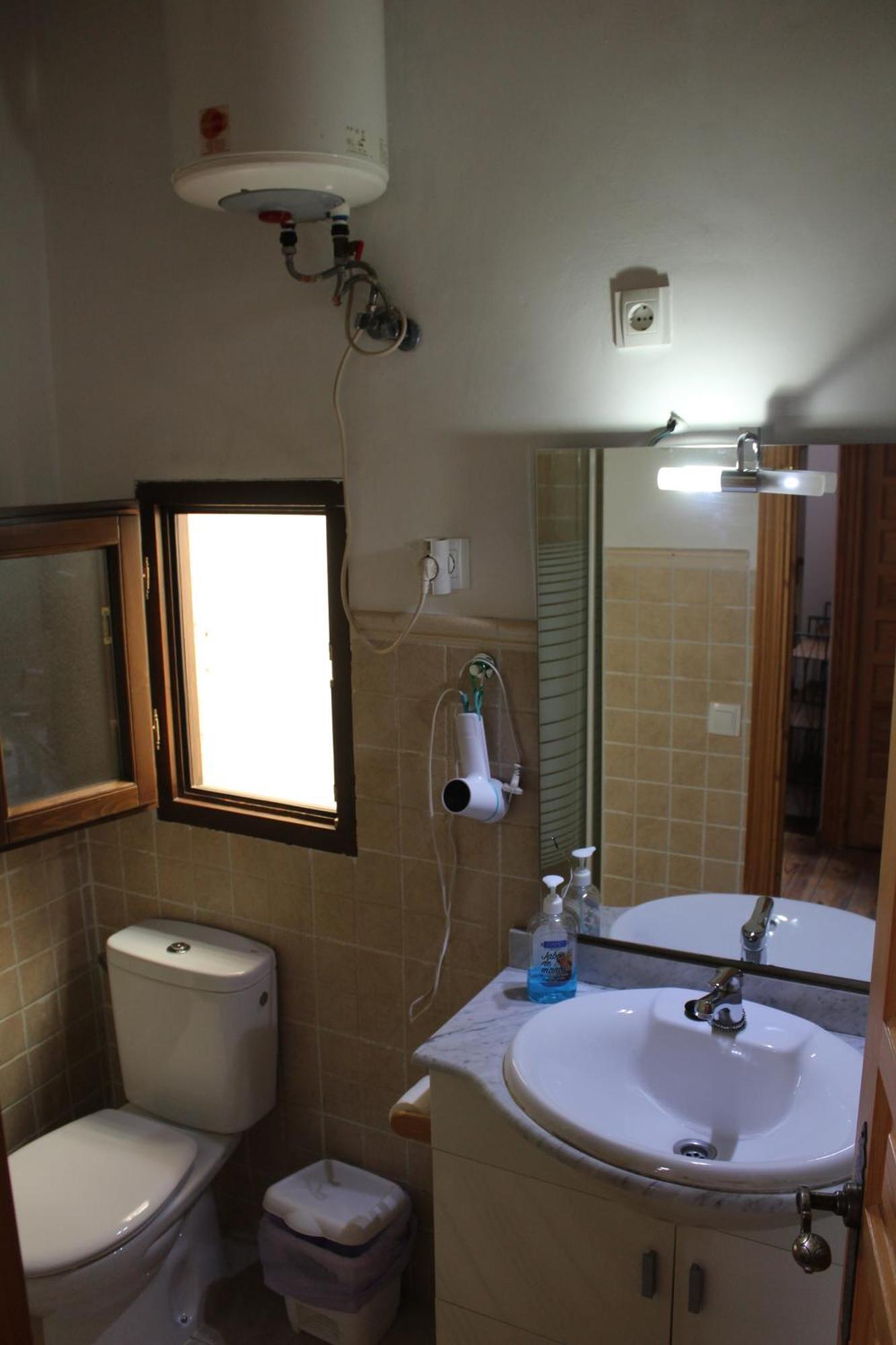 Atico Aires De Gredos Apartment Candeleda Bagian luar foto