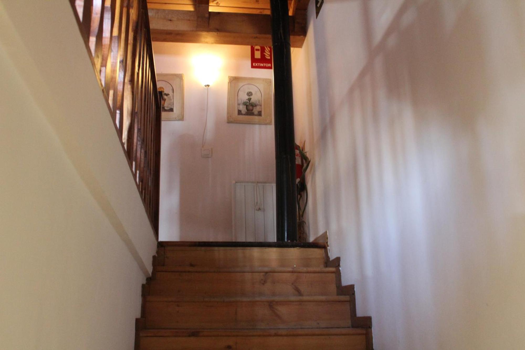 Atico Aires De Gredos Apartment Candeleda Bagian luar foto